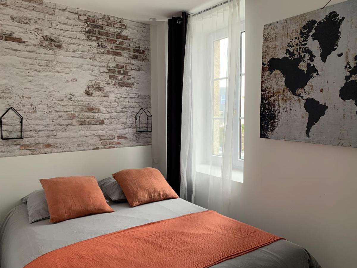 Le Petit Loft - Studio - Wifi - Coeur De Ville - Parking Pont-lʼAbbé Zewnętrze zdjęcie